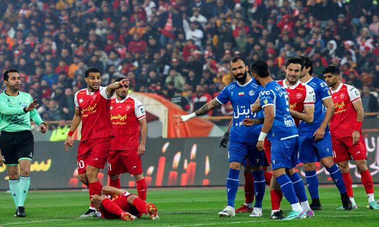 استقلال و پرسپولیس نقره داغ شدند