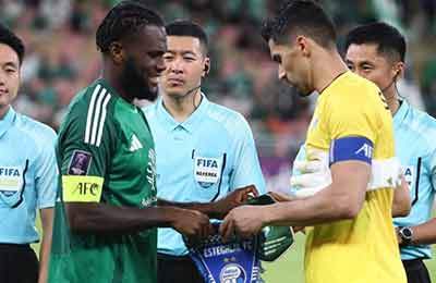شکایت باشگاه استقلال از داور دیدار با الاهلی به AFC