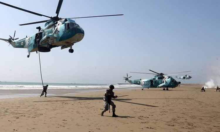 عملیات دریایی تکاوران ارتش در رزمایش ذوالفقار