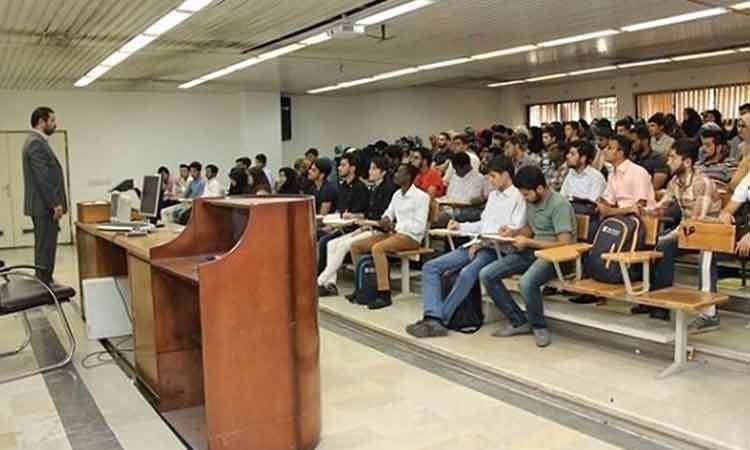 کلاس‌های درس دانشگاه‌ها در هفته پایانی سال مجازی شد