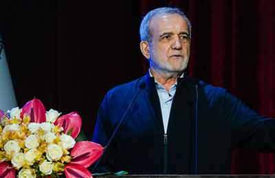 پزشکیان: با کمک کارگران، ایران را طوری می‌سازیم تا بیگانگان از طمع به کشورمان ناامید شوند