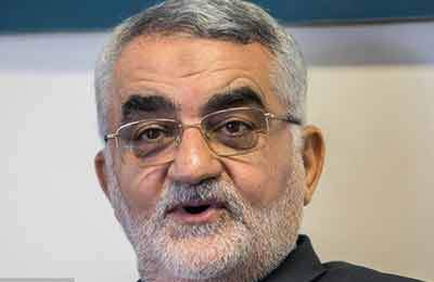 بروجردی: مُصِر به برداشتن کلیه تحریم‌ها هستیم