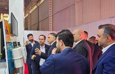 تسهیل مشارکت بخش خصوصی در قراردادهای نفتی/ صادرات در بالاترین سطح ادامه دارد