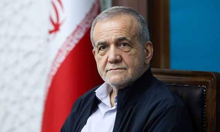 انتقاد رئیس جمهور از مهاجرت نخبگان/ شما باید ایران را بسازی!
