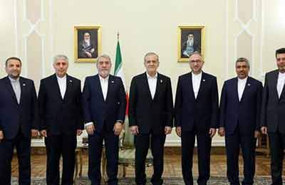 دیدار ۶ سفیر جدید ایران با پزشکیان
