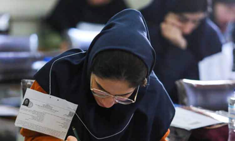 دستگیری بیش از ۷۰ مدعی فروش سوالات کنکور