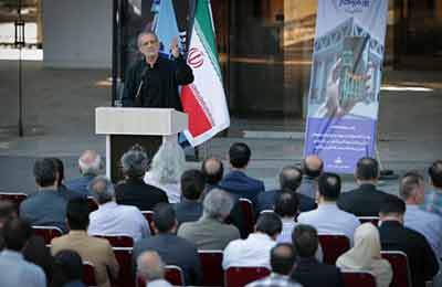 پزشکیان: خبرنگاران در جنگ ۱۲ روزه، آب پاکی را روی دست جنایتکاران ریختند