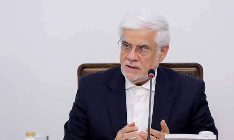 عارف: بازسازی منازل آسیب‌دیده از جنگ باید سرعت بیشتری بگیرد