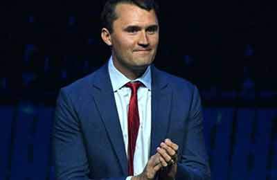 جایزه ۱۰۰ هزار دلاری آمریکا برای اطلاعات در رابطه قاتل چارلی کرک