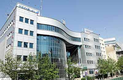 اعطای تسهیلات و جایزه نقدی از طریق طرح "آنی چک" بانک رفاه کارگران