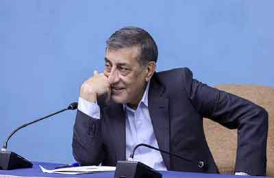 قائم‌پناه: هزینه سفرهای داخلی و خارجی رئیس‌جمهوری کاهش می‌یابد