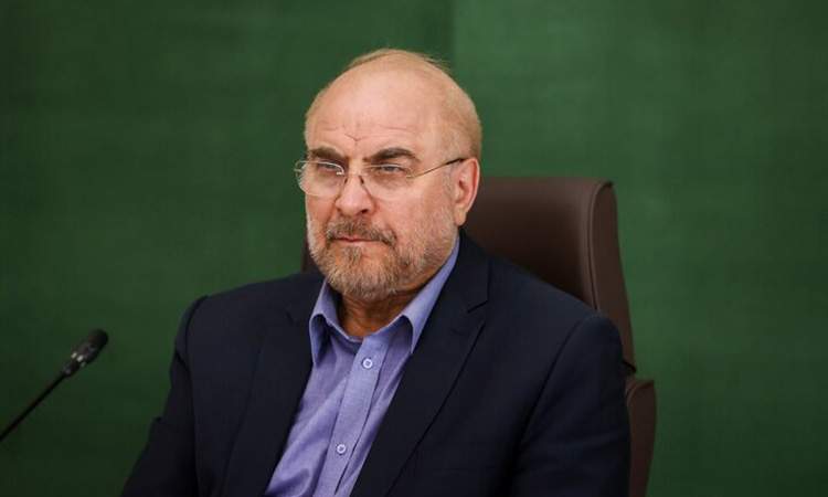 انتقاد شدید رئیس مجلس از تعدد مراکز تصمیمگیری بدون مسئولیتپذیری انتقاد شدید رئیس مجلس از تعدد مراکز تصمیمگیری بدون مسئولیتپذیری