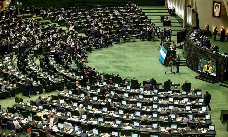 ترمیم کابینه اقتصادی یا استیضاح وزرا در دستور کار قرار می‌گیرد